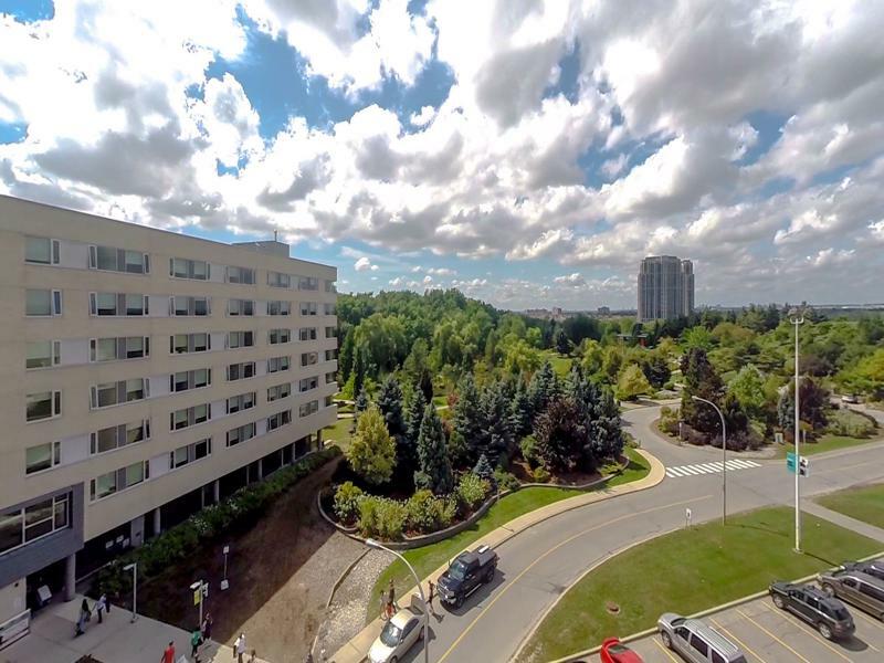 Humber College North Campus Residence Брамптон Екстер'єр фото